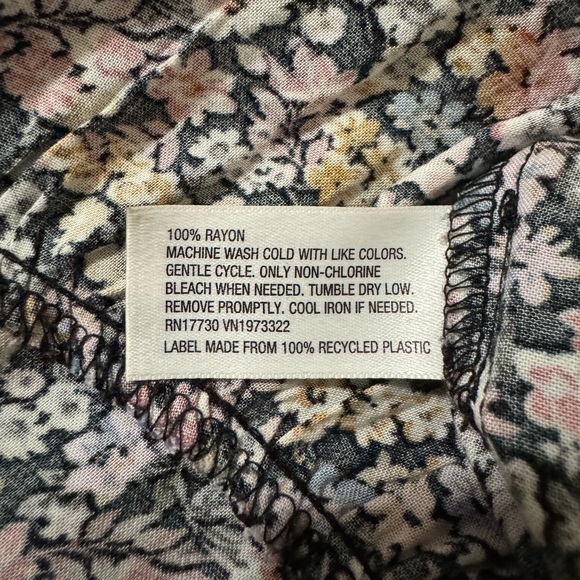 Floral Puff Sleeve Dress - Picture 5 of 5